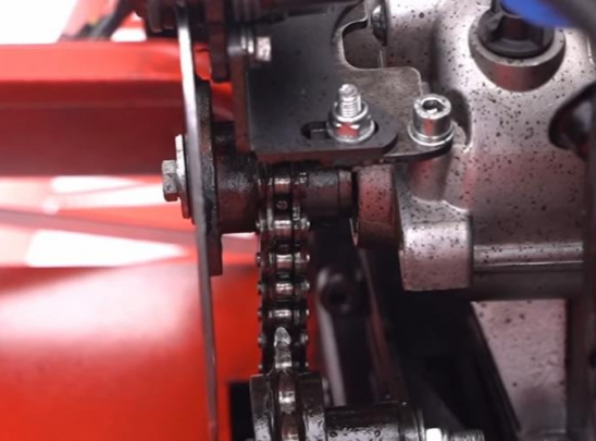 Узел натяжения цепи