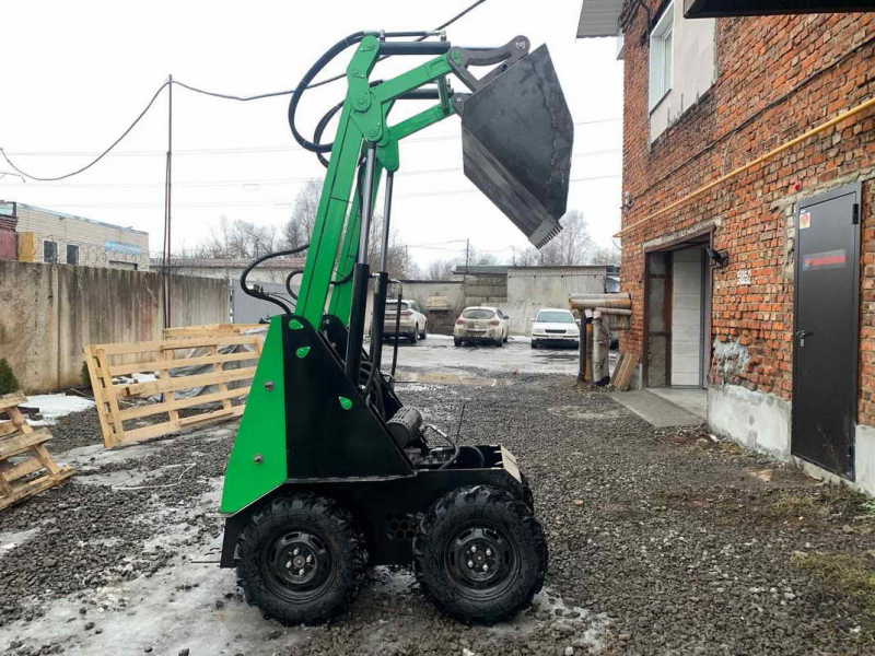 Мини погрузчик Восток М4