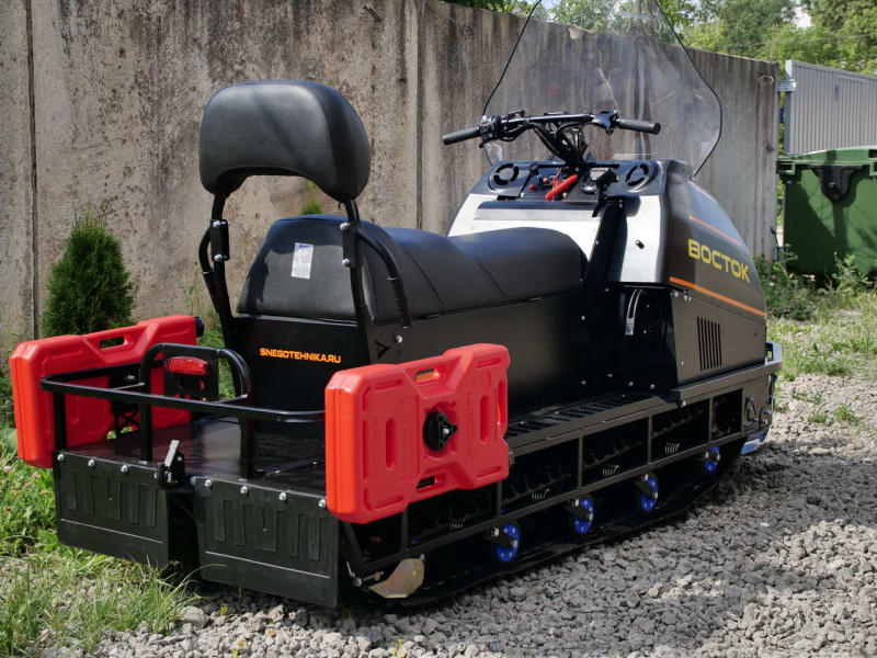 Снегоход Восток с двигателем Loncin