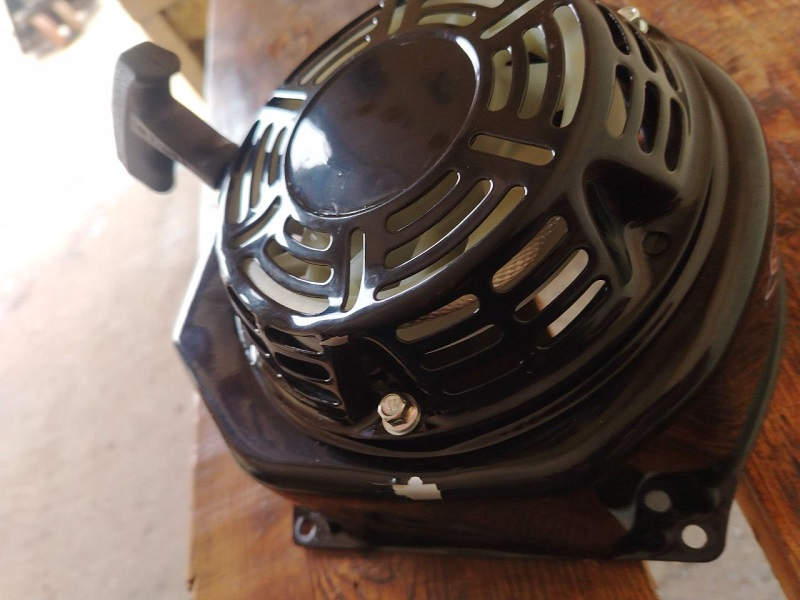 Ручной старт LIFAN 23100/168F-170F с кожухом Уценка (замят, повреждение ЛКП)